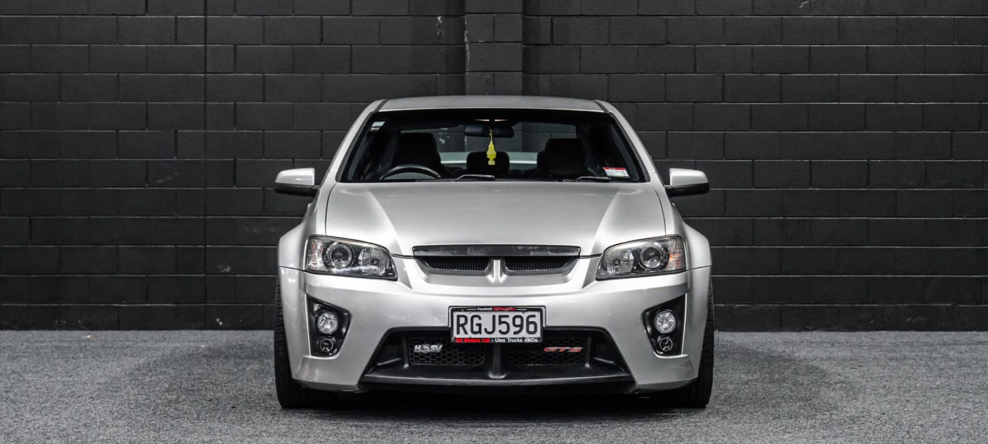Vehicle Gallery Image
