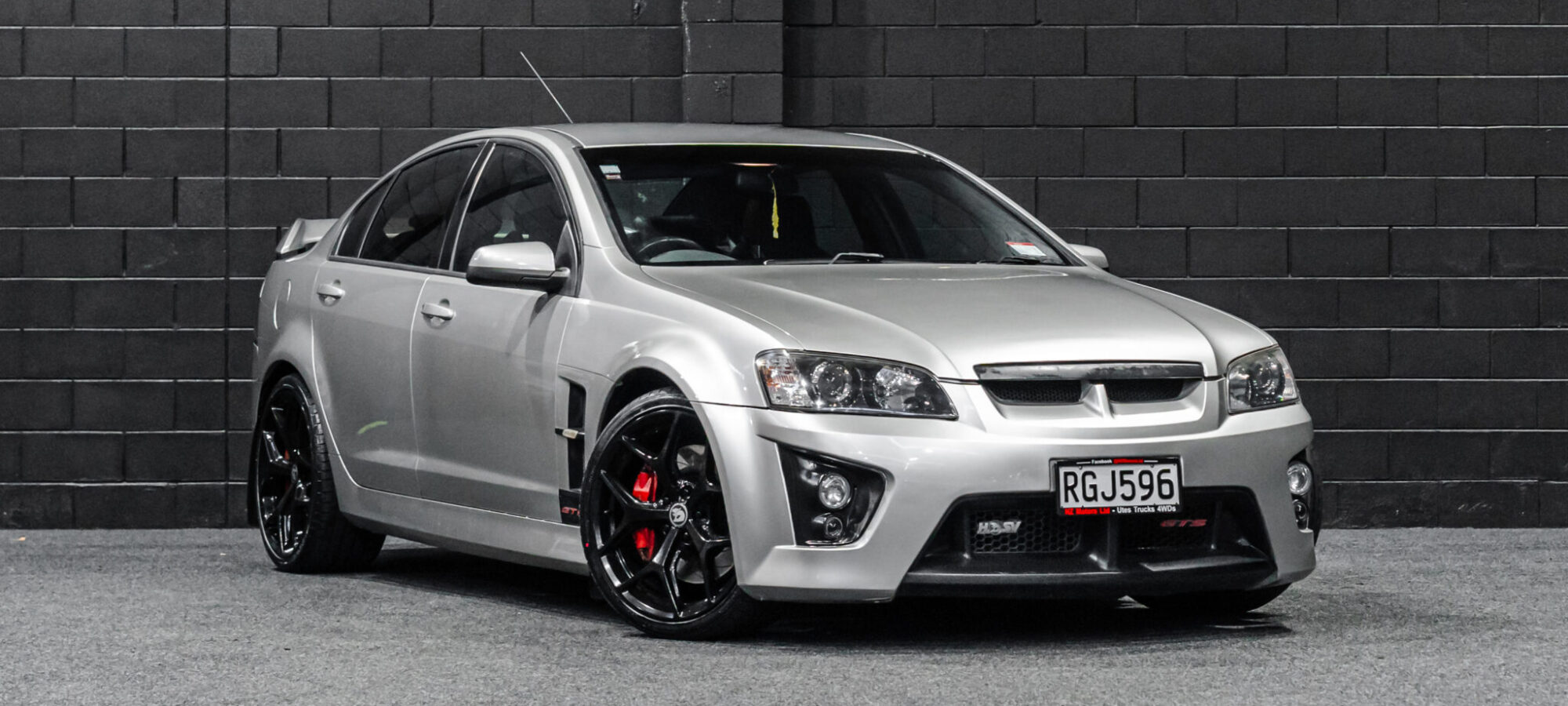 Vehicle Gallery Image