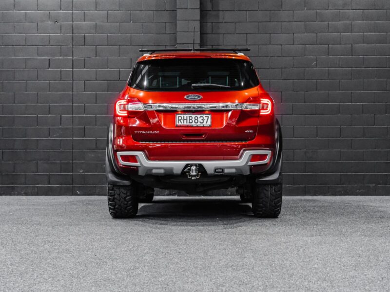 Vehicle Gallery Image