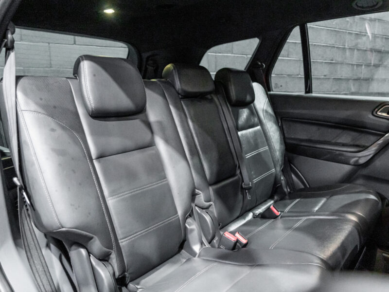 Vehicle Gallery Image