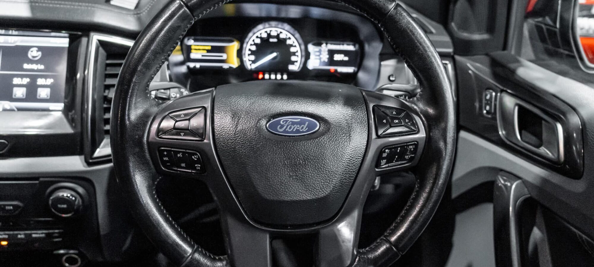 Vehicle Gallery Image