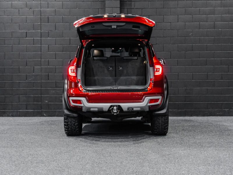 Vehicle Gallery Image