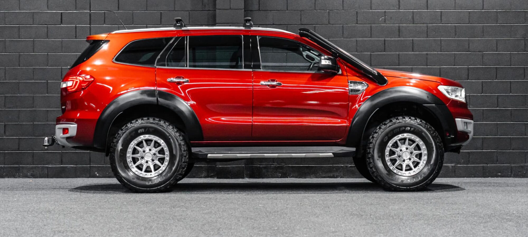 Vehicle Gallery Image
