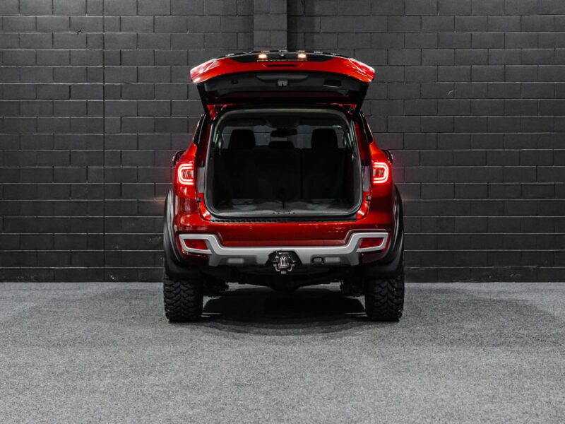 Vehicle Gallery Image