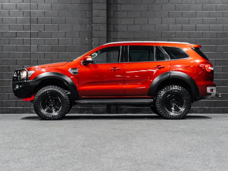 Vehicle Gallery Image