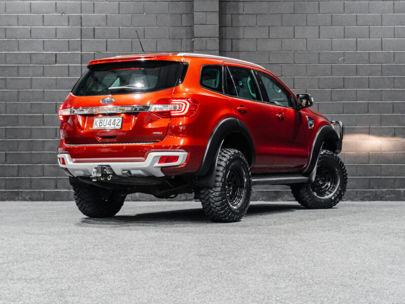 Vehicle Gallery Image