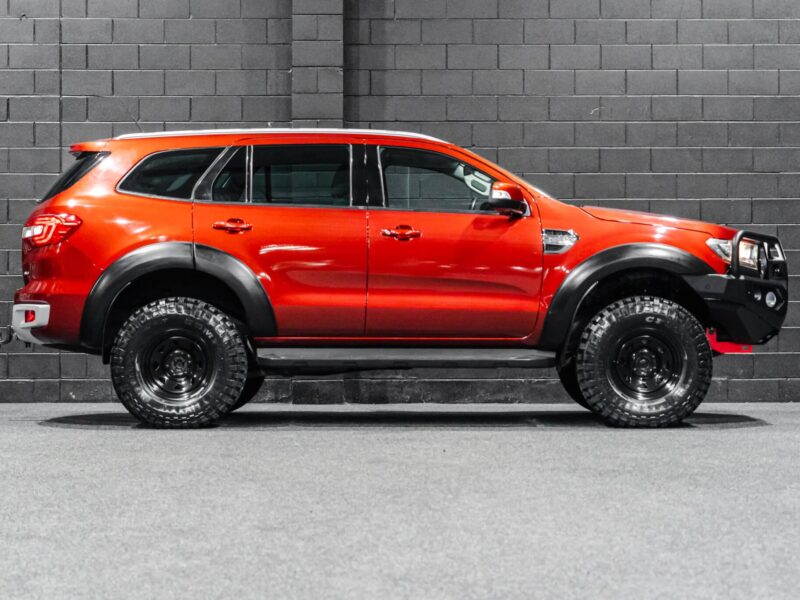 Vehicle Gallery Image