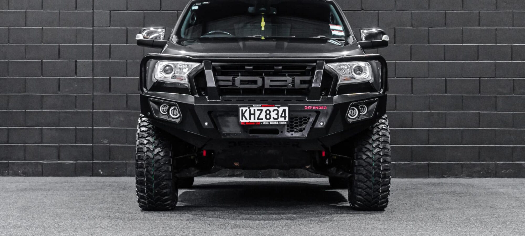 Vehicle Gallery Image