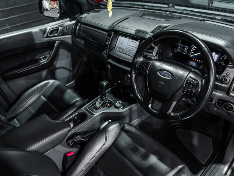 Vehicle Gallery Image