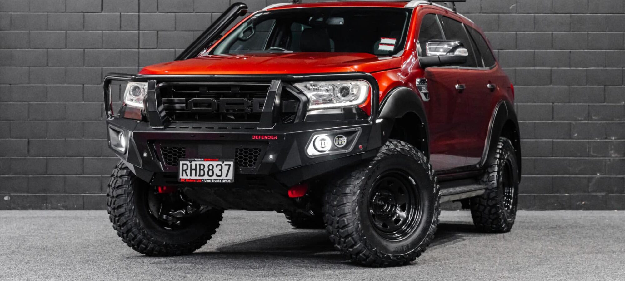 Vehicle Gallery Image