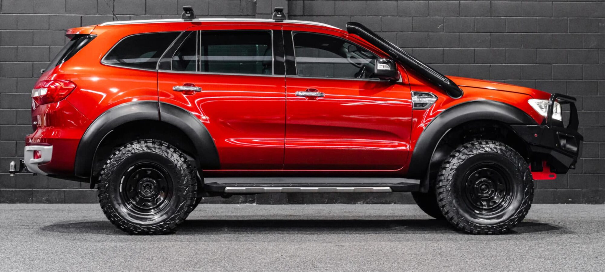 Vehicle Gallery Image