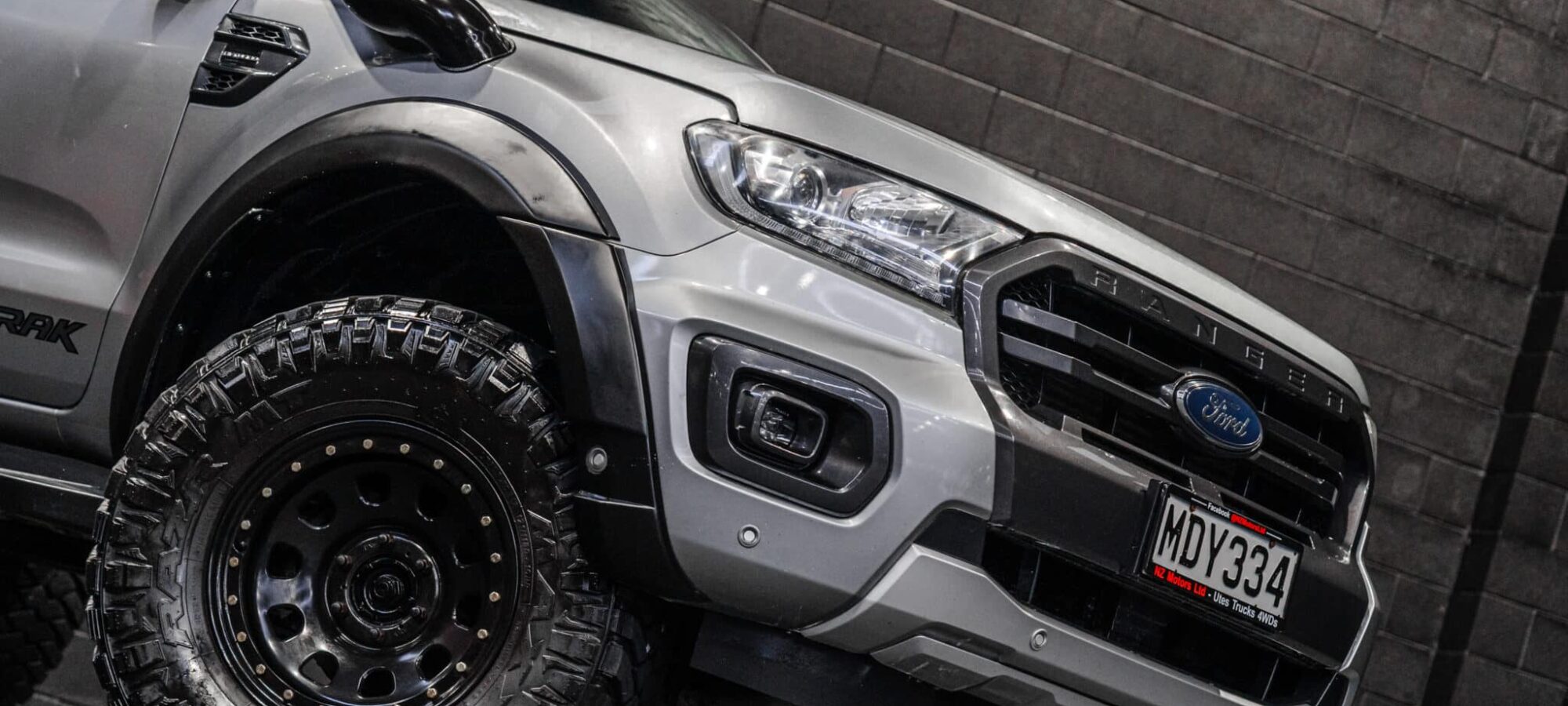 Vehicle Gallery Image