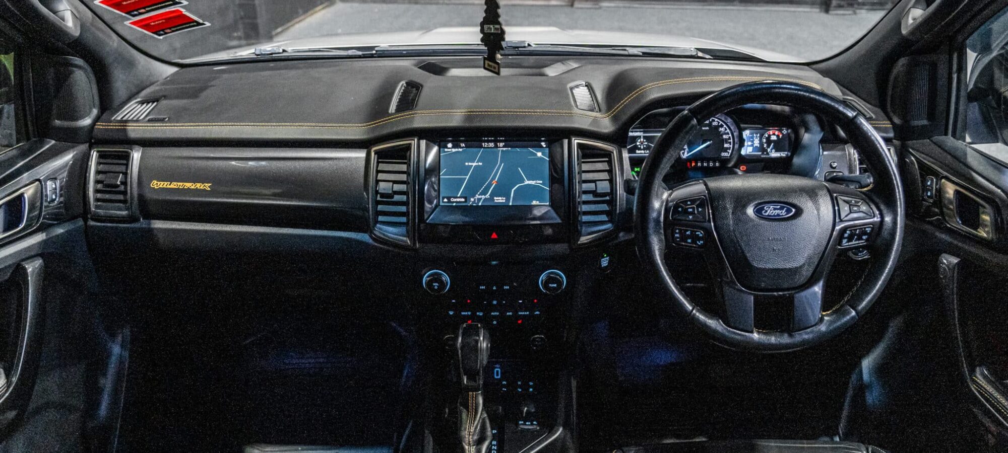 Vehicle Gallery Image