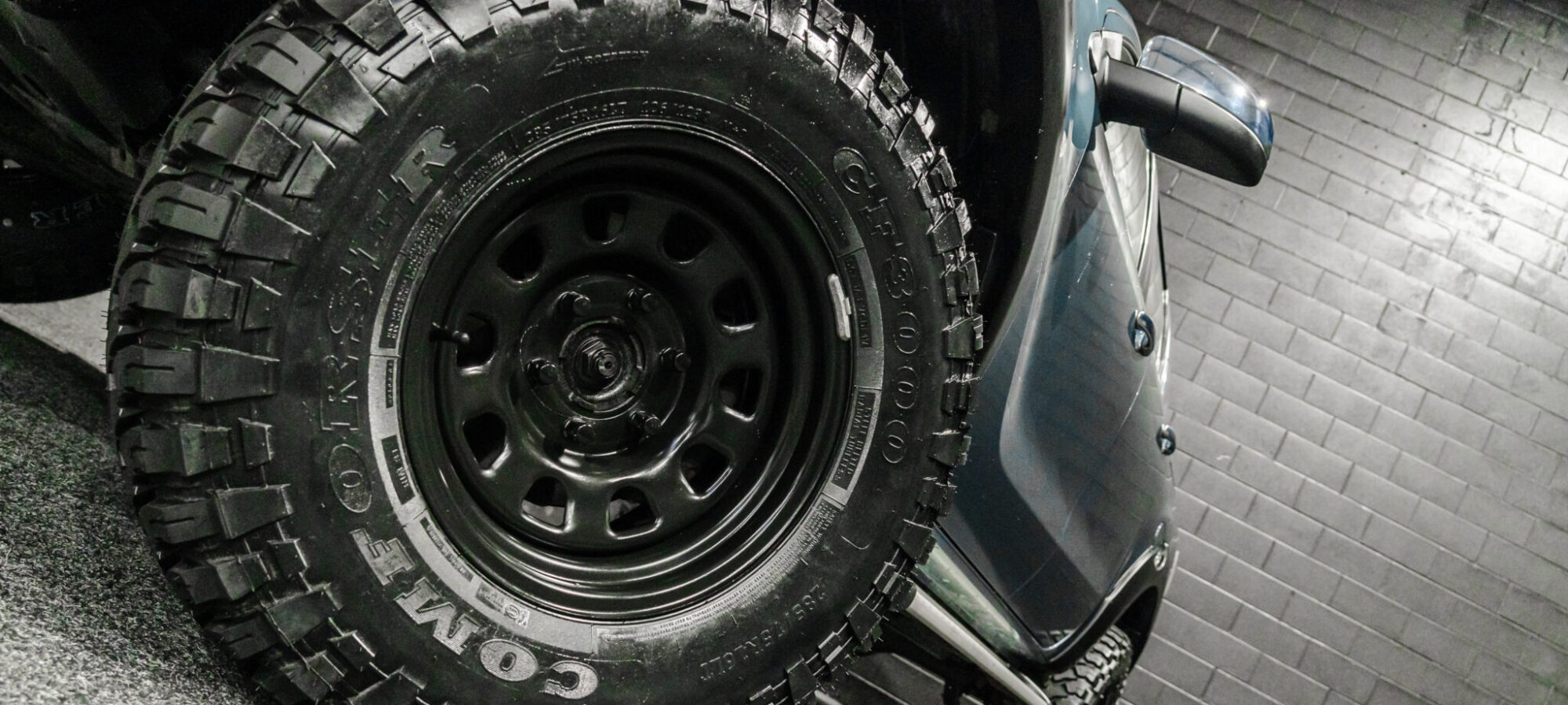 Vehicle Gallery Image