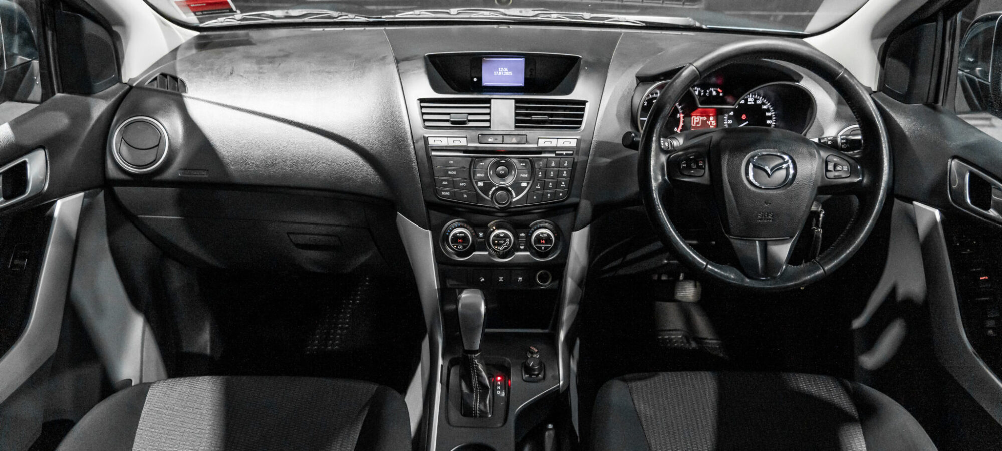 Vehicle Gallery Image