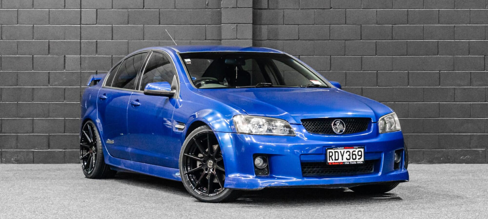 Vehicle Gallery Image
