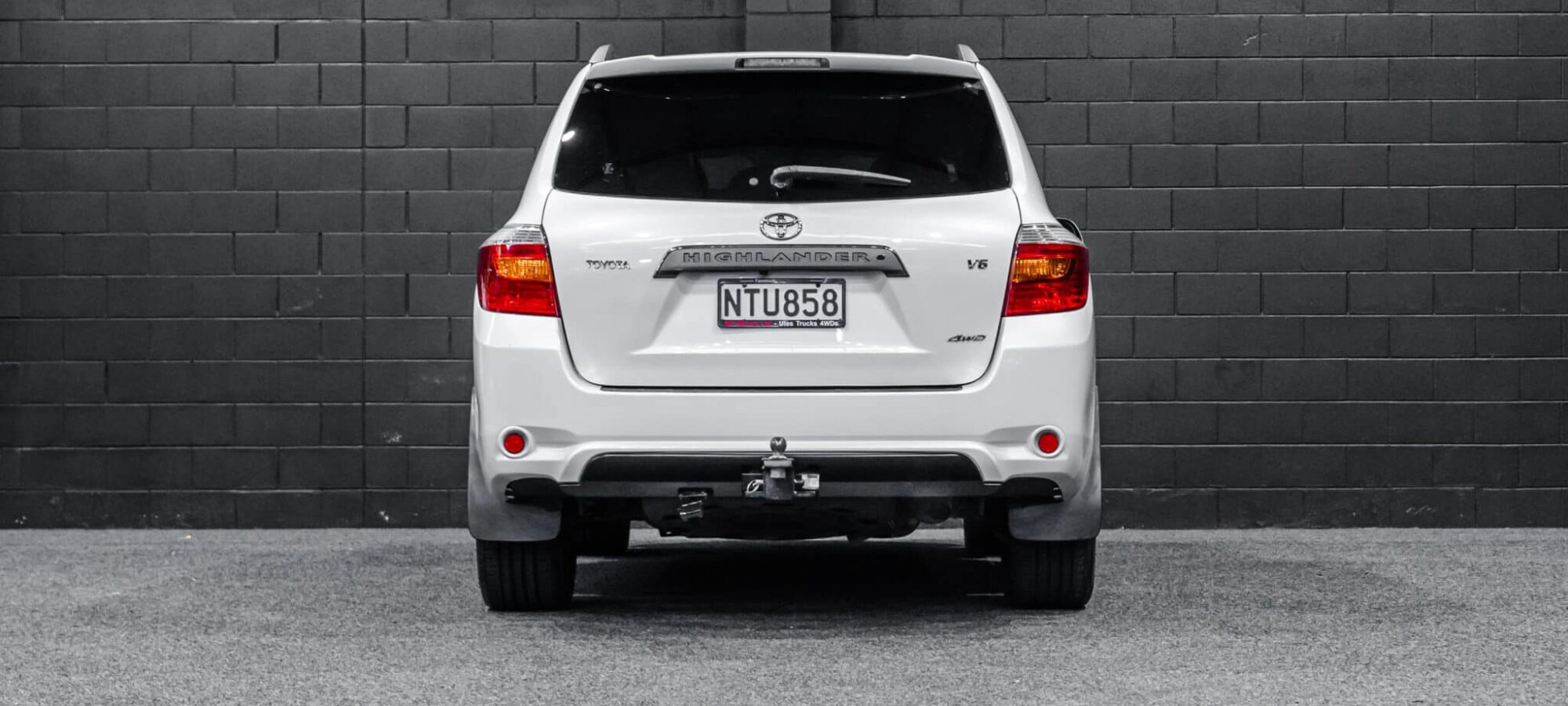 Vehicle Gallery Image
