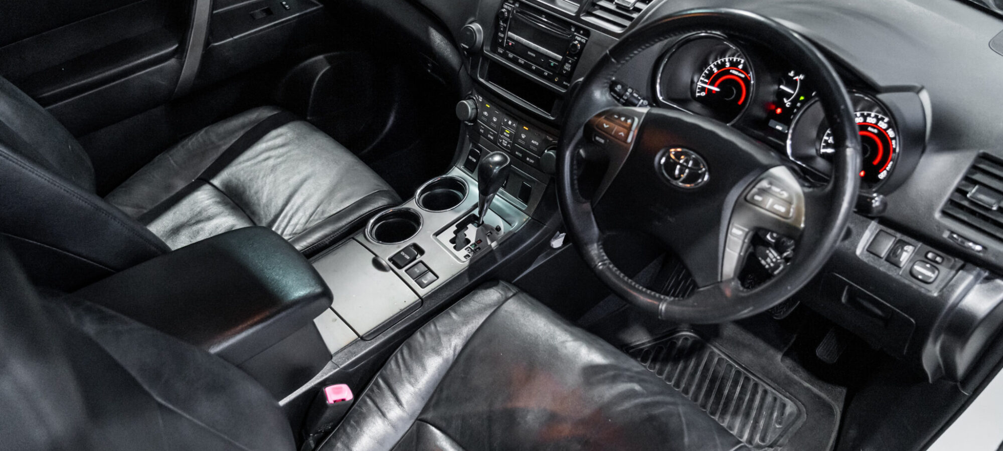 Vehicle Gallery Image