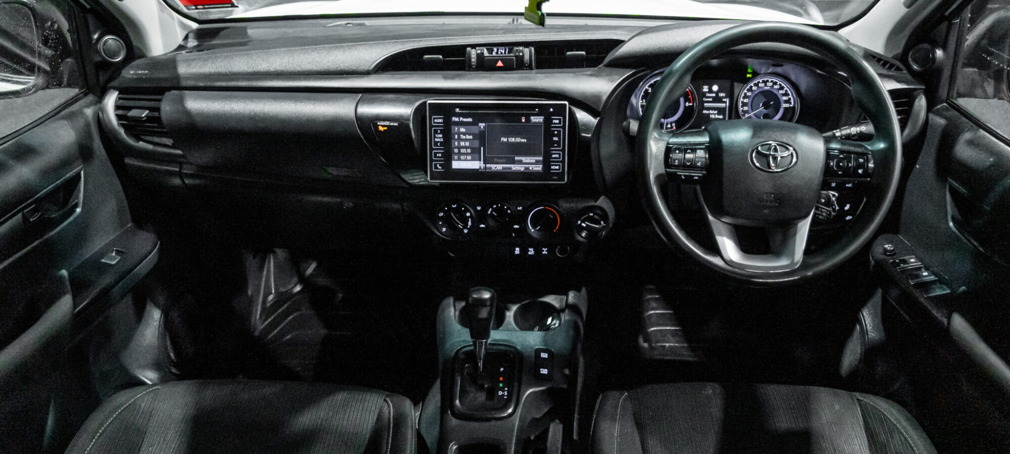 Vehicle Gallery Image