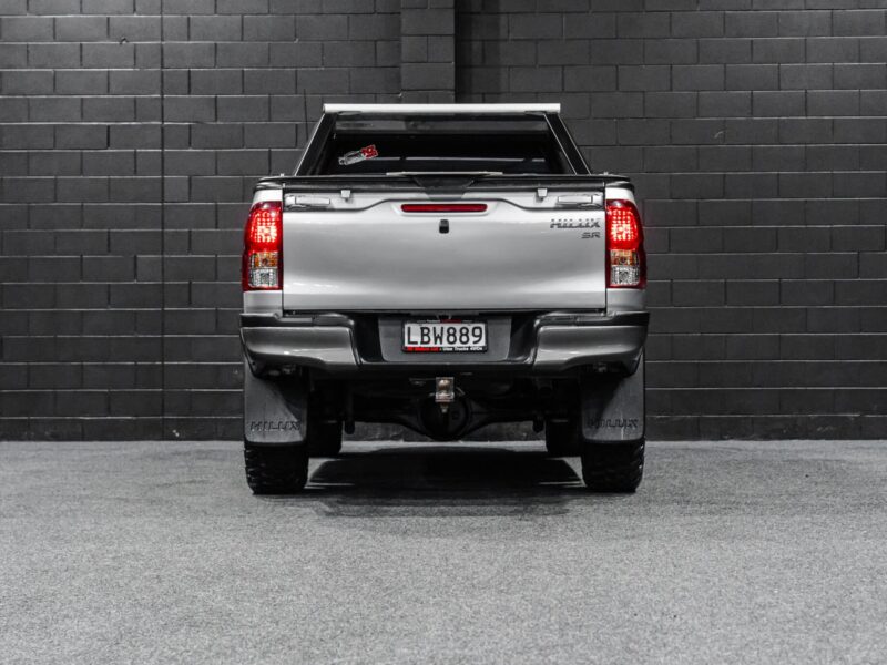 Vehicle Gallery Image
