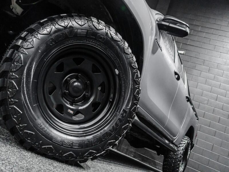 Vehicle Gallery Image