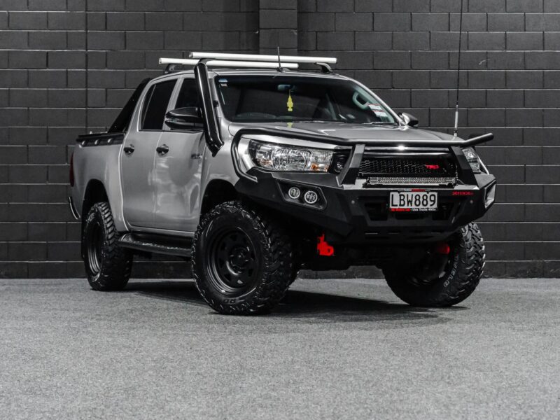 Vehicle Gallery Image