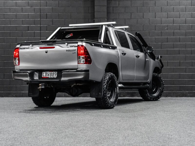Vehicle Gallery Image