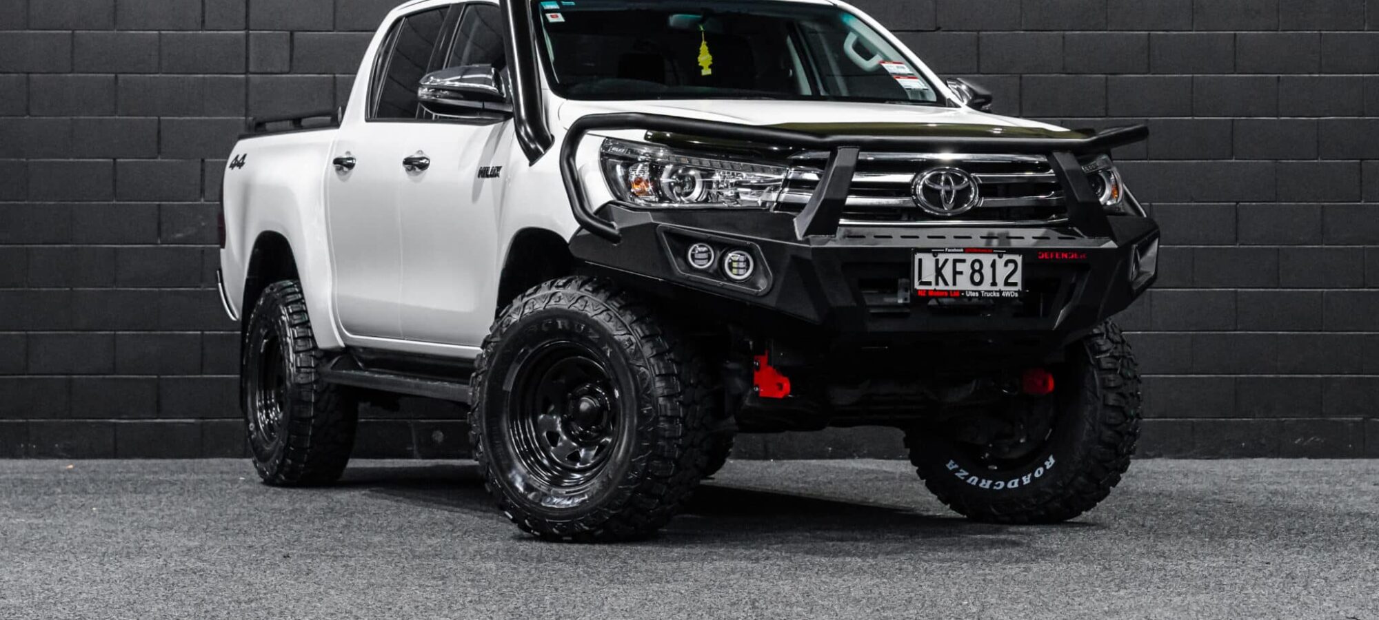 Vehicle Gallery Image