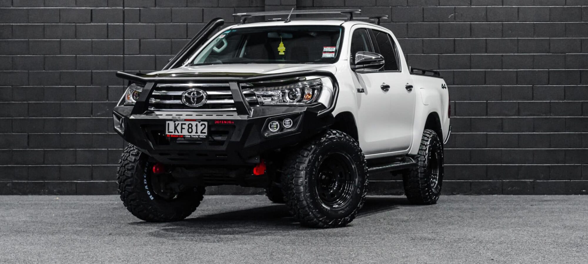 Vehicle Gallery Image