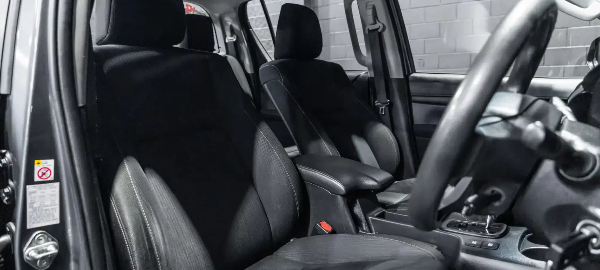 Vehicle Gallery Image