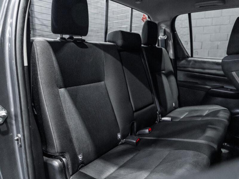 Vehicle Gallery Image