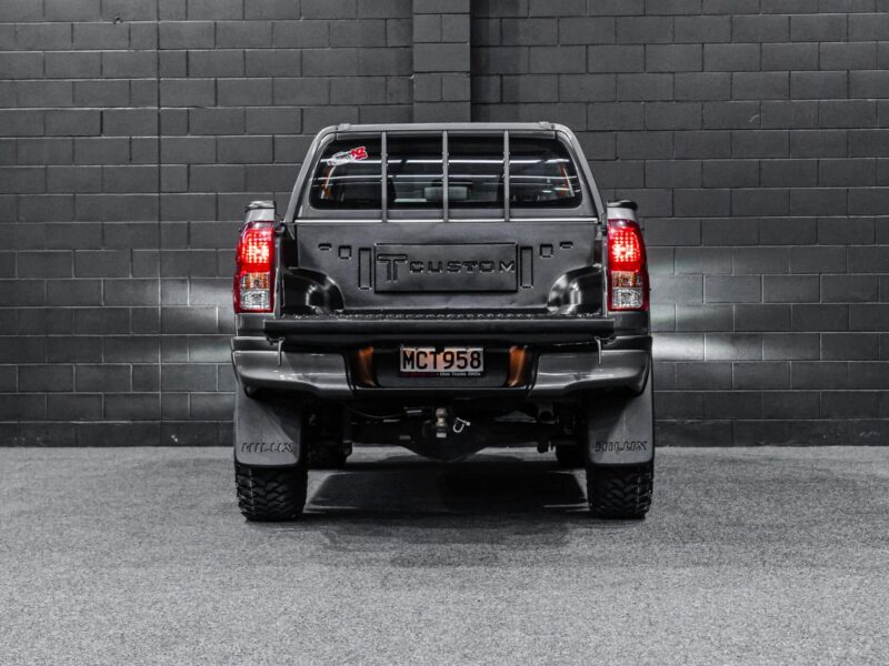 Vehicle Gallery Image