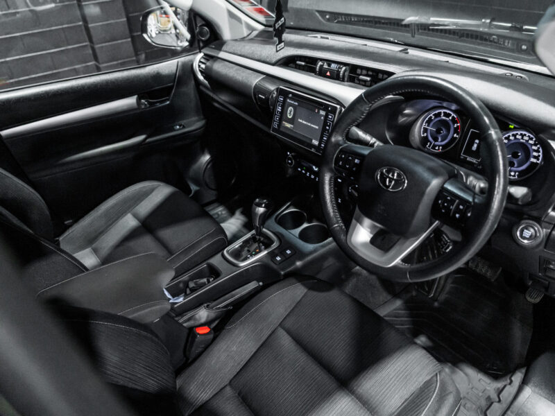 Vehicle Gallery Image