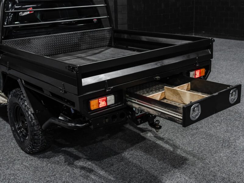 Vehicle Gallery Image