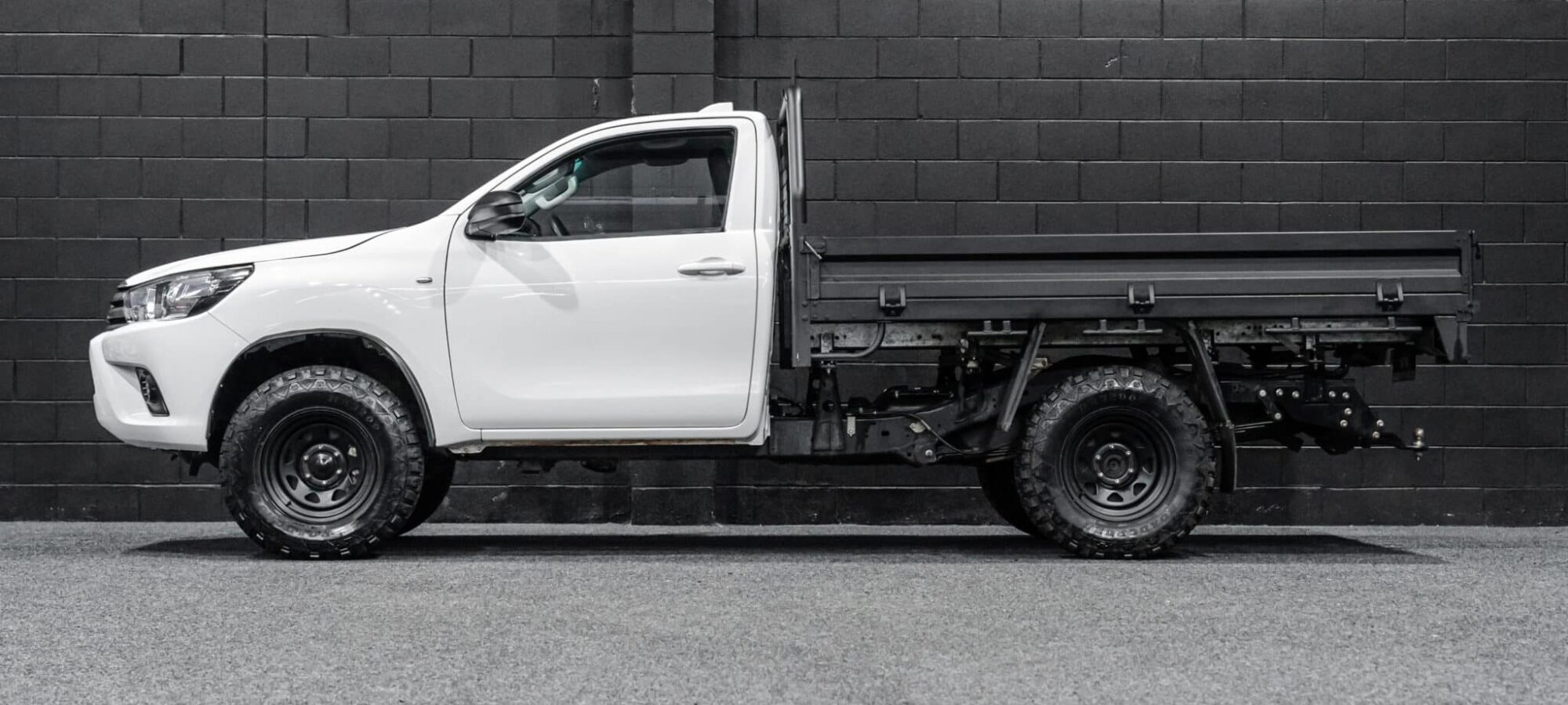 Vehicle Gallery Image