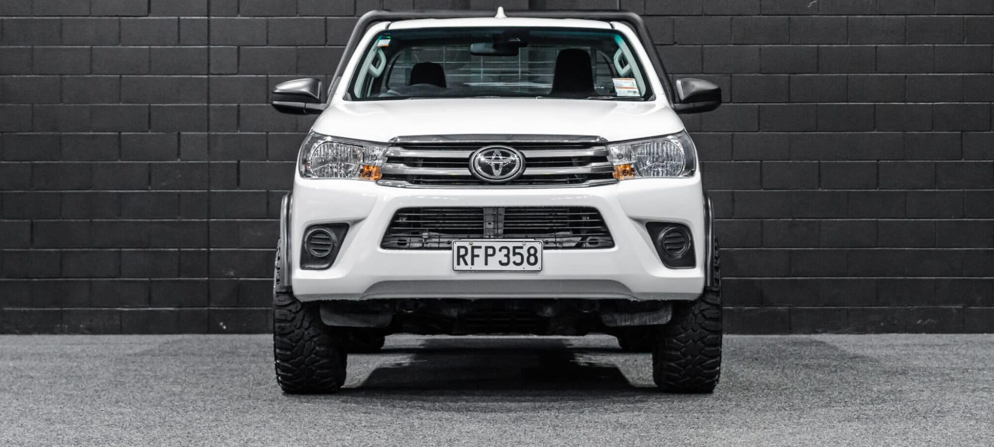 Vehicle Gallery Image