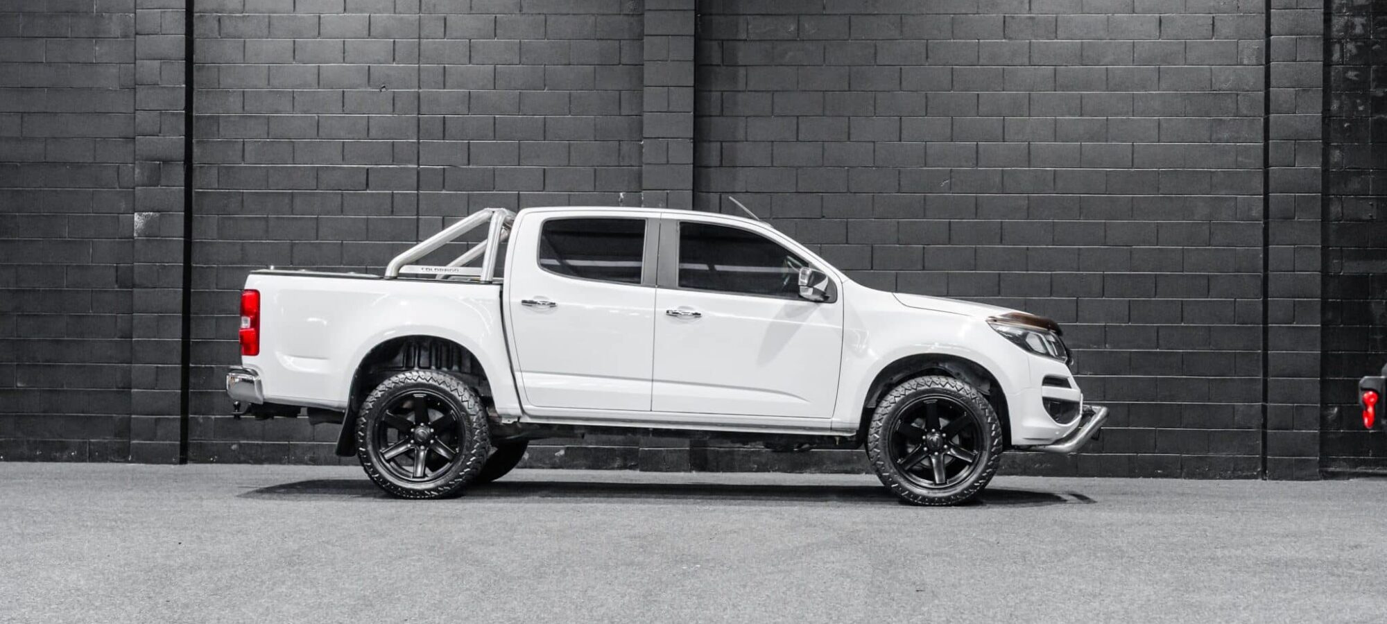 Vehicle Gallery Image
