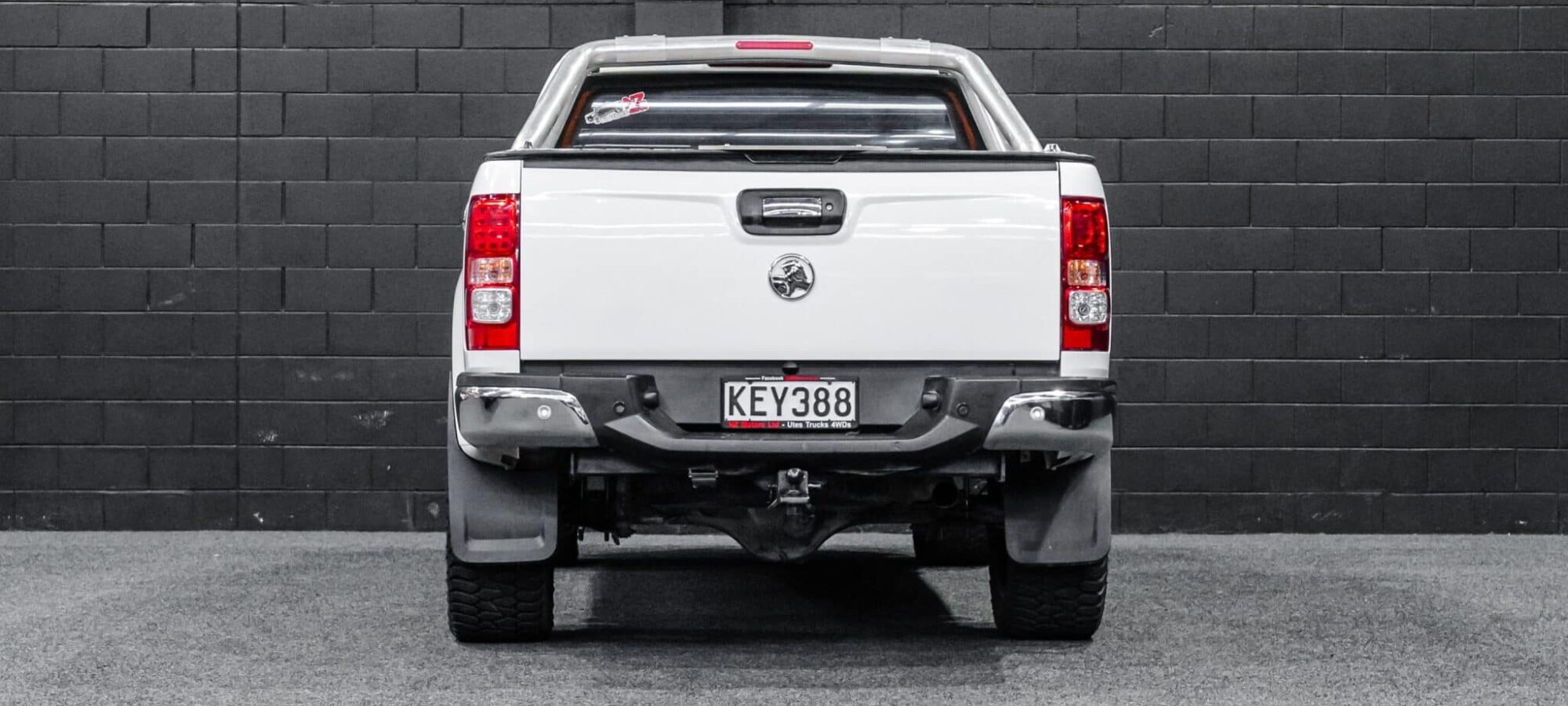 Vehicle Gallery Image
