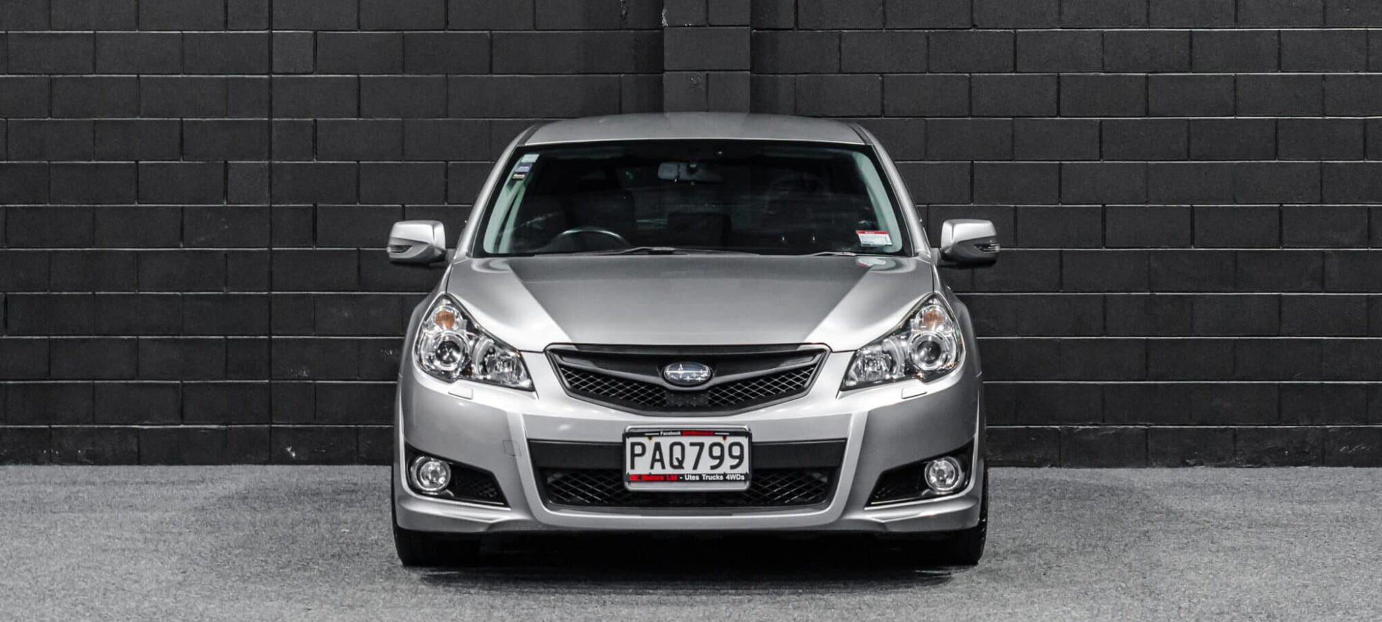 Vehicle Gallery Image