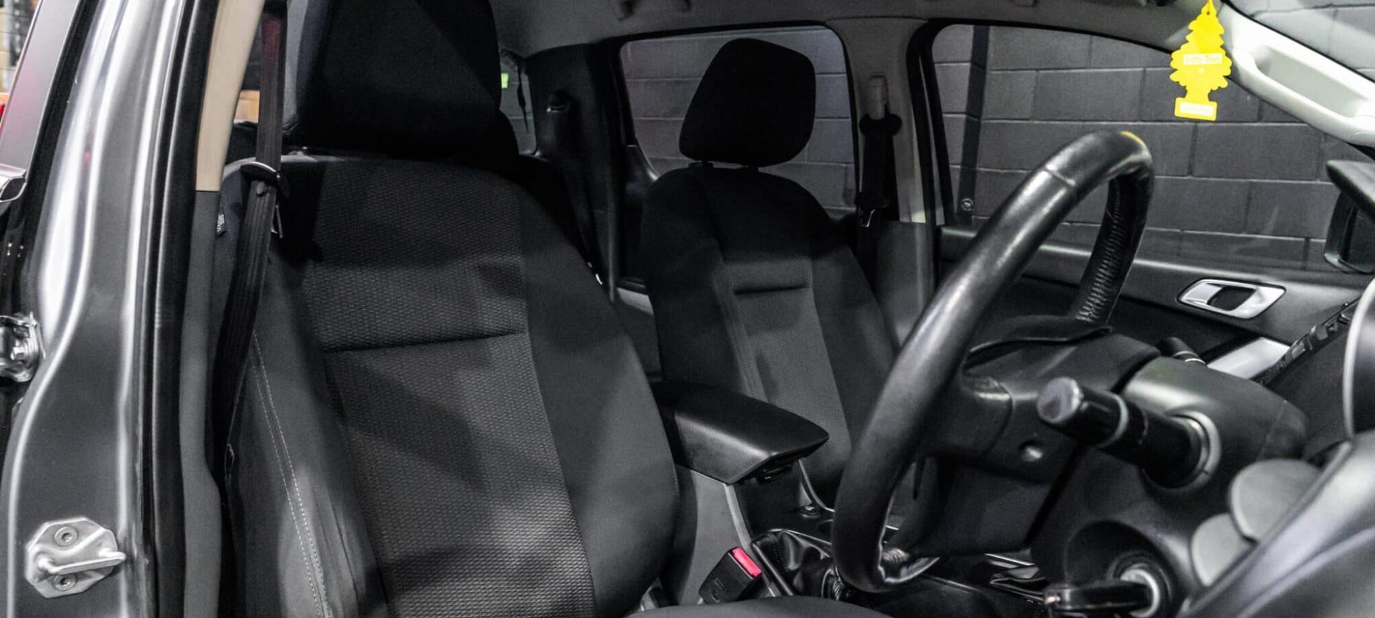 Vehicle Gallery Image