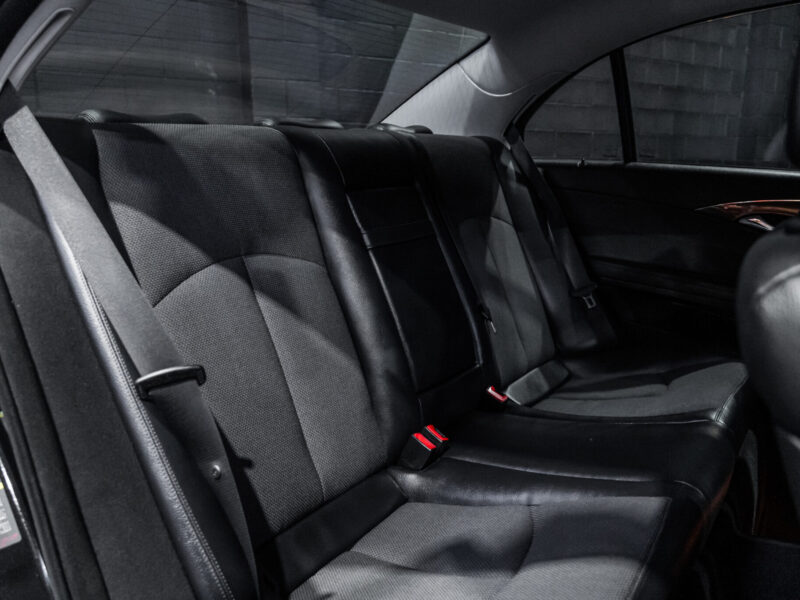 Vehicle Gallery Image
