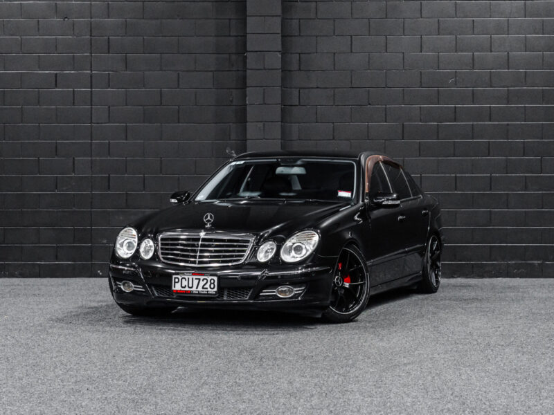 Vehicle Gallery Image