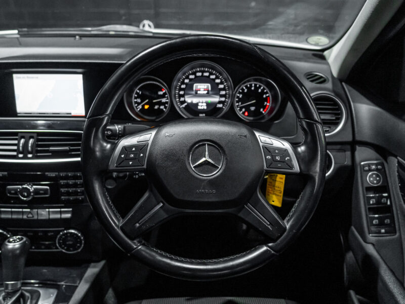 Vehicle Gallery Image