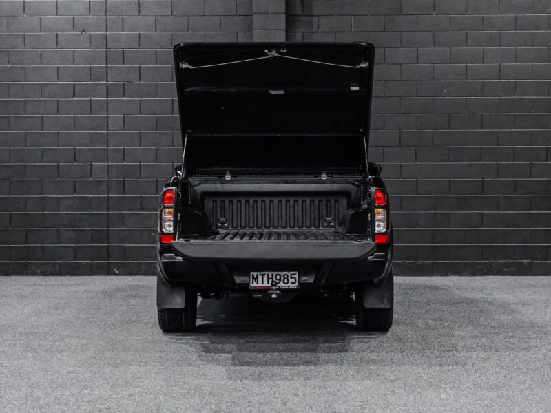 Vehicle Gallery Image