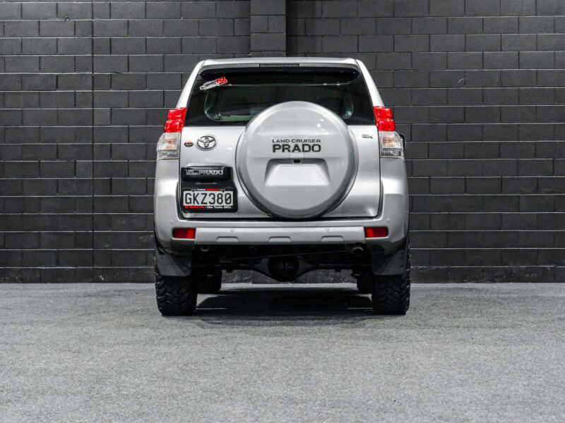 Vehicle Gallery Image