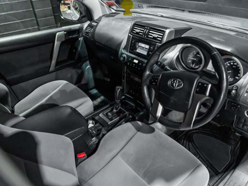 Vehicle Gallery Image