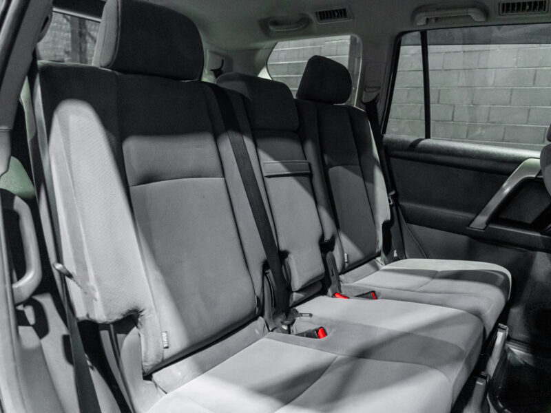 Vehicle Gallery Image