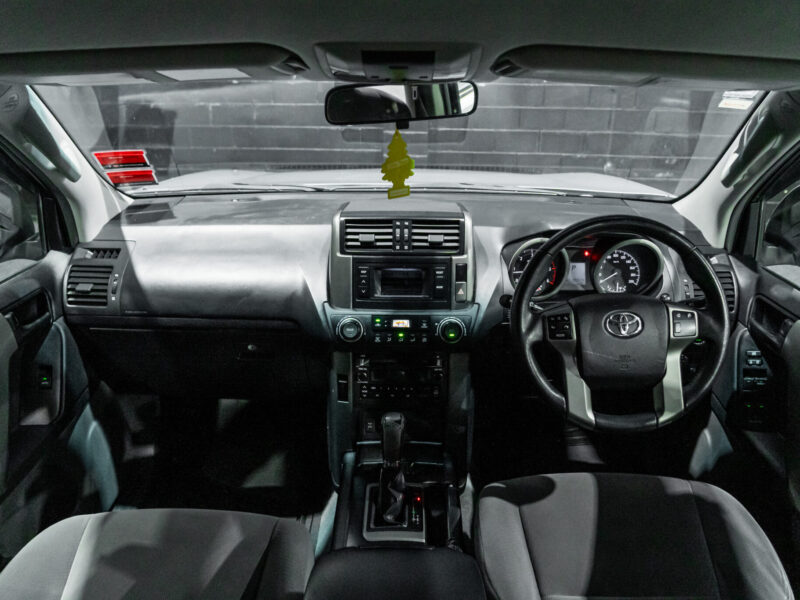 Vehicle Gallery Image