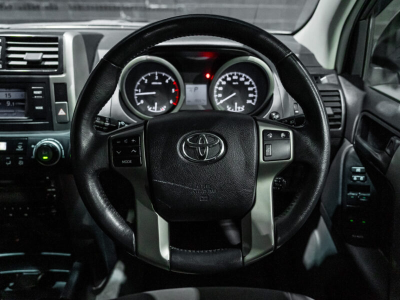 Vehicle Gallery Image
