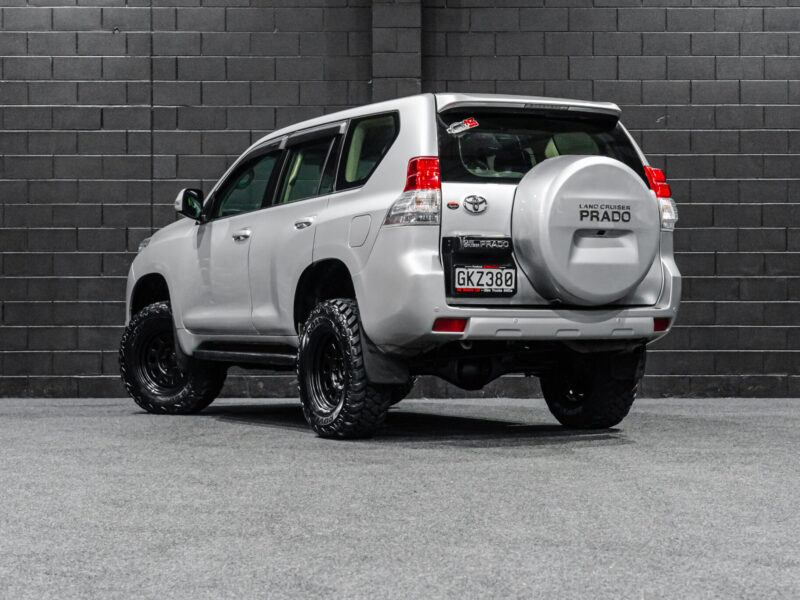 Vehicle Gallery Image